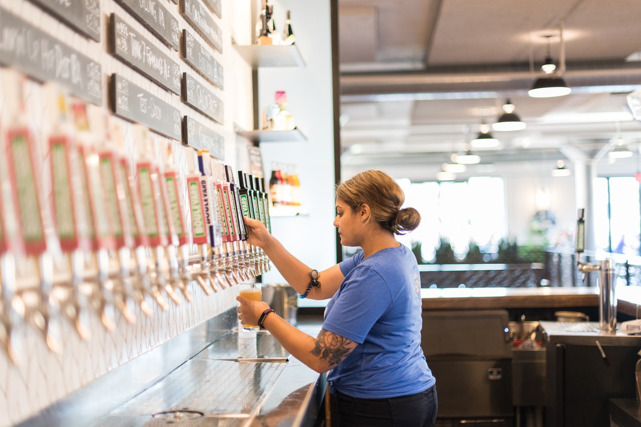 Boulevard Brewing was established in 1989 by John McDonald, who had been inspired by Belgian-style beers during a trip to Europe. Boulevard quickly became the second largest brewery in the state of Missouri. Today the brewery has a total capacity of over 500,000 barrels.